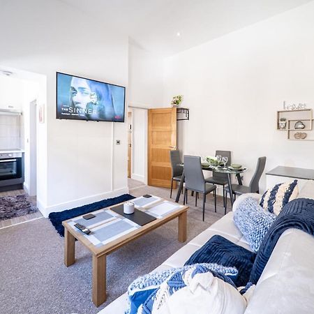 Cozy 1-Bedroom Apartment In The Heart Of Barnsley Town Centre Εξωτερικό φωτογραφία