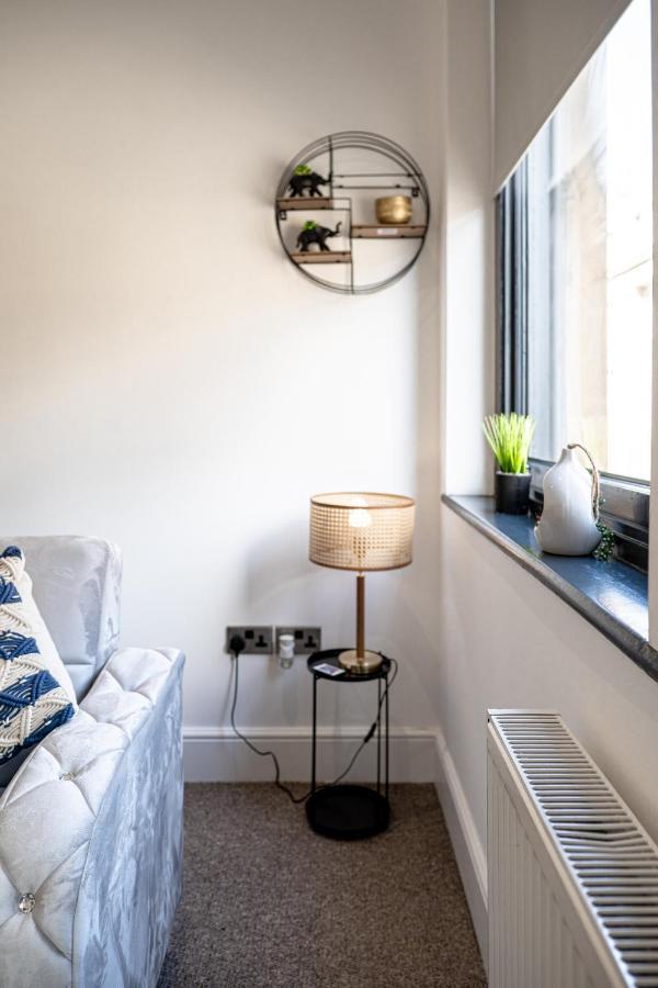 Cozy 1-Bedroom Apartment In The Heart Of Barnsley Town Centre Εξωτερικό φωτογραφία