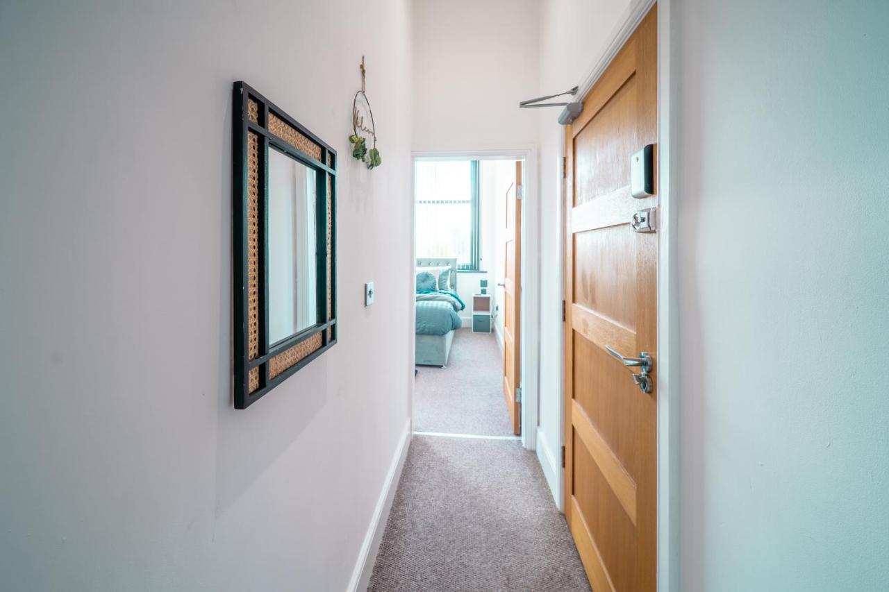 Cozy 1-Bedroom Apartment In The Heart Of Barnsley Town Centre Εξωτερικό φωτογραφία