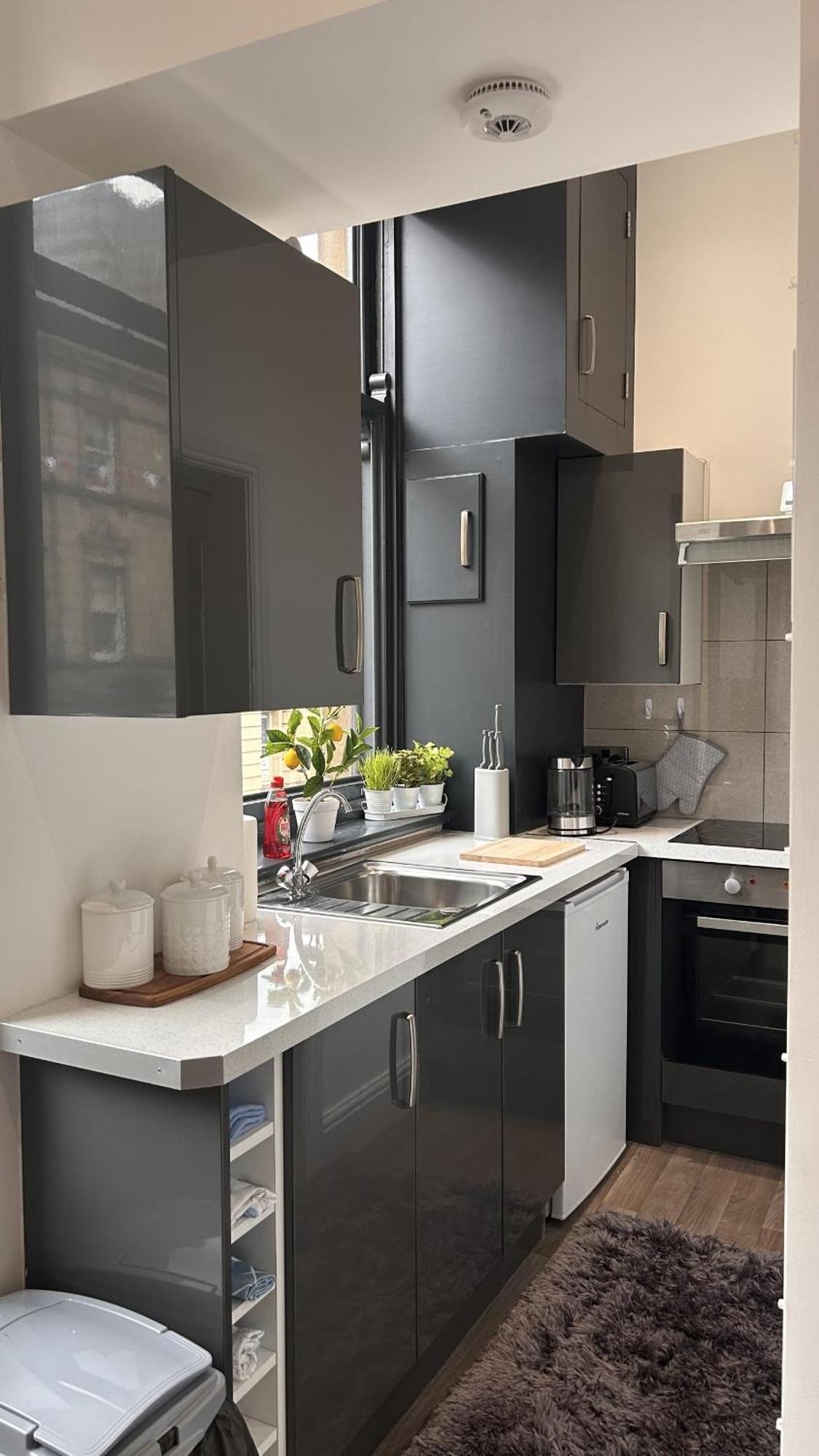 Cozy 1-Bedroom Apartment In The Heart Of Barnsley Town Centre Εξωτερικό φωτογραφία